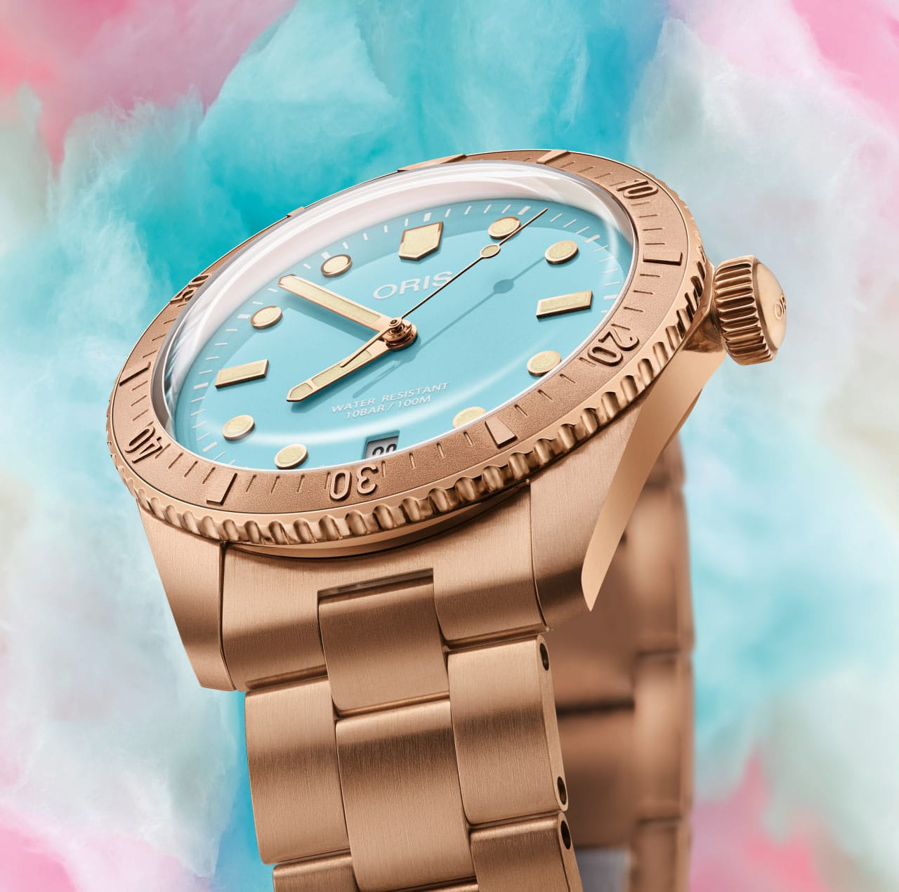 Oris Oris Divers Sixty‑Five 'Cotton Candy' 01 733 7771 3155-07 8 19 15, divers швейцария мужские часы на браслете бронза боковой вид